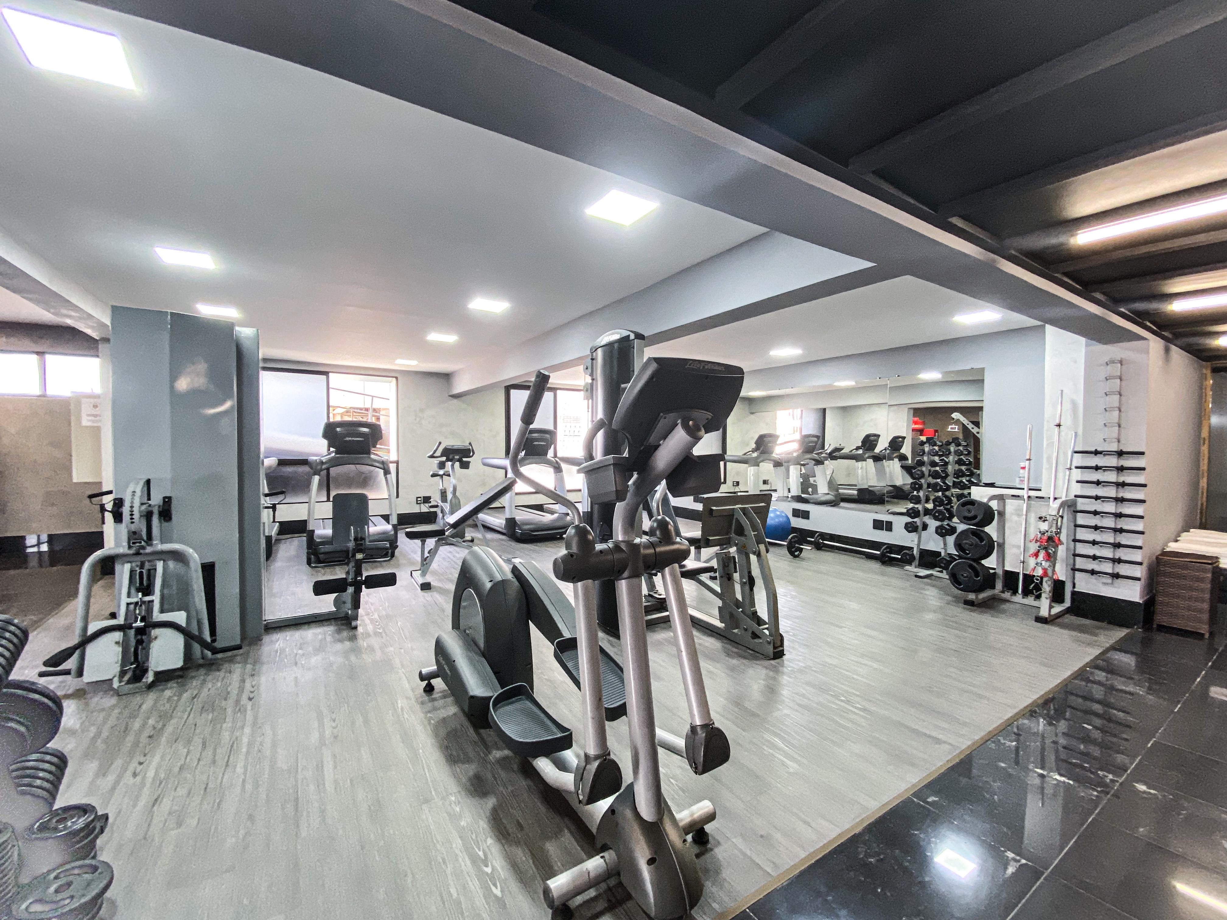 Ouro Minas Hotel Belo Horizonte, Dolce By Wyndham Exteriér fotografie The gym at the hotel