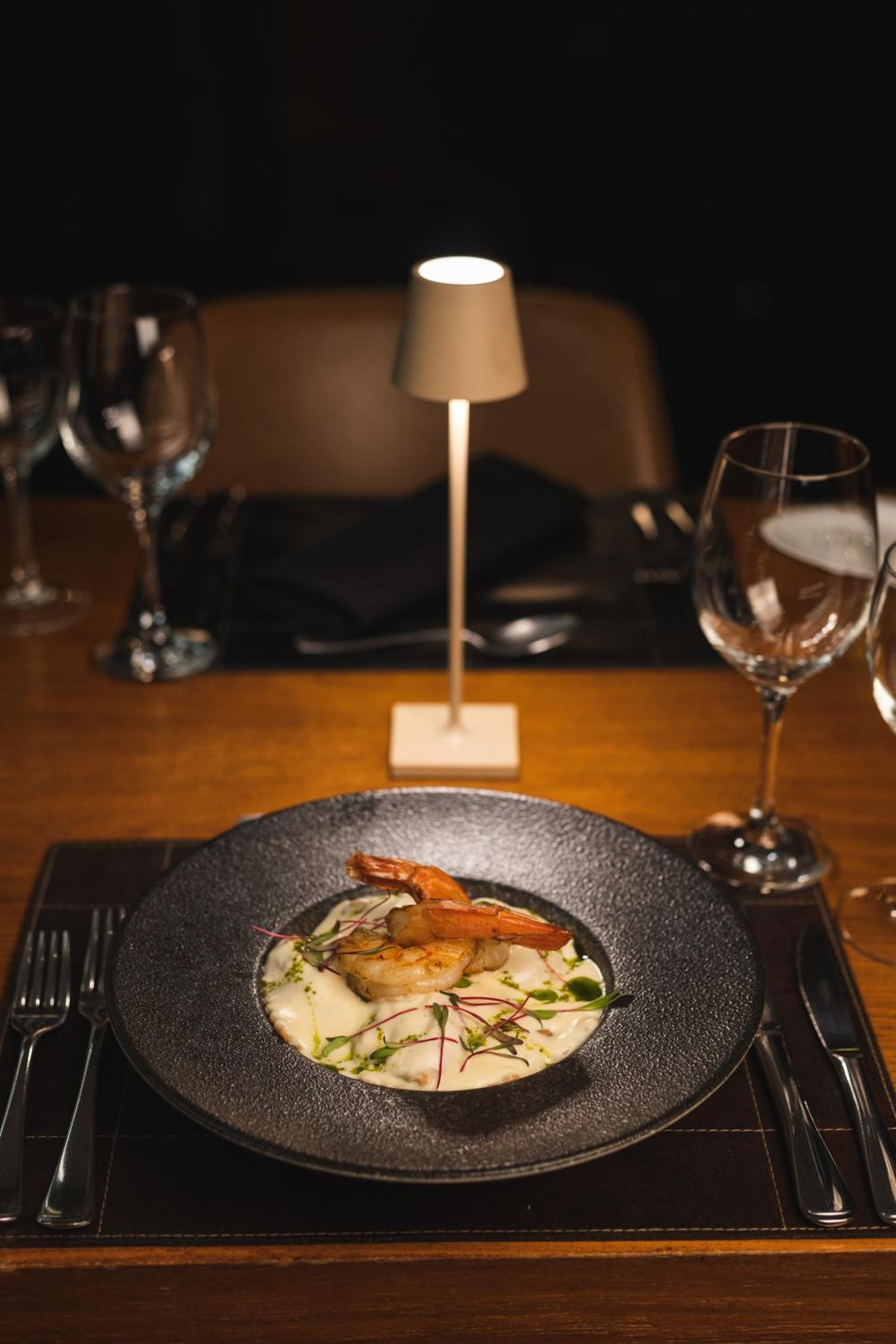 Ouro Minas Hotel Belo Horizonte, Dolce By Wyndham Exteriér fotografie A meal at the restaurant