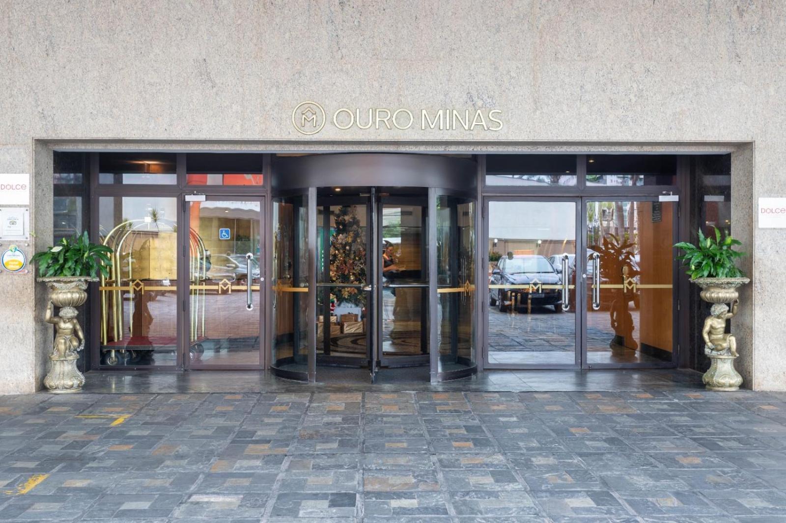 Ouro Minas Hotel Belo Horizonte, Dolce By Wyndham Exteriér fotografie Entrance to the hotel