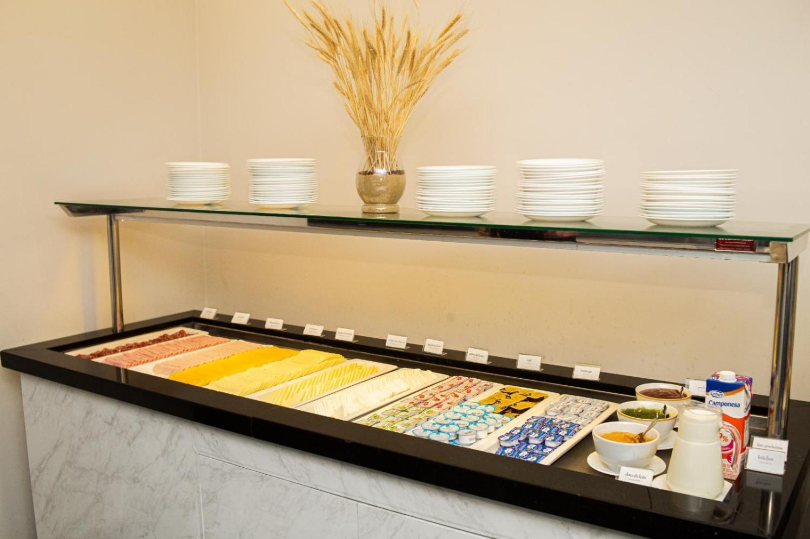 Ouro Minas Hotel Belo Horizonte, Dolce By Wyndham Exteriér fotografie A salad bar